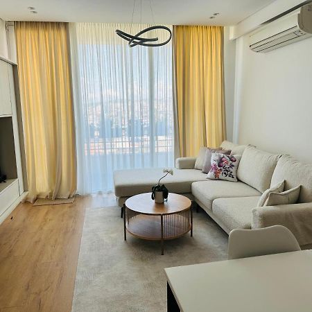 Madalin Seaside Apartment Vlorë Exterior foto